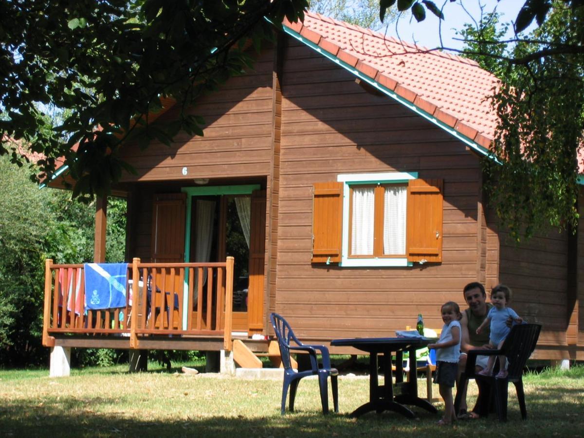 Camping Municipal De La Lande Nexon Eksteriør billede