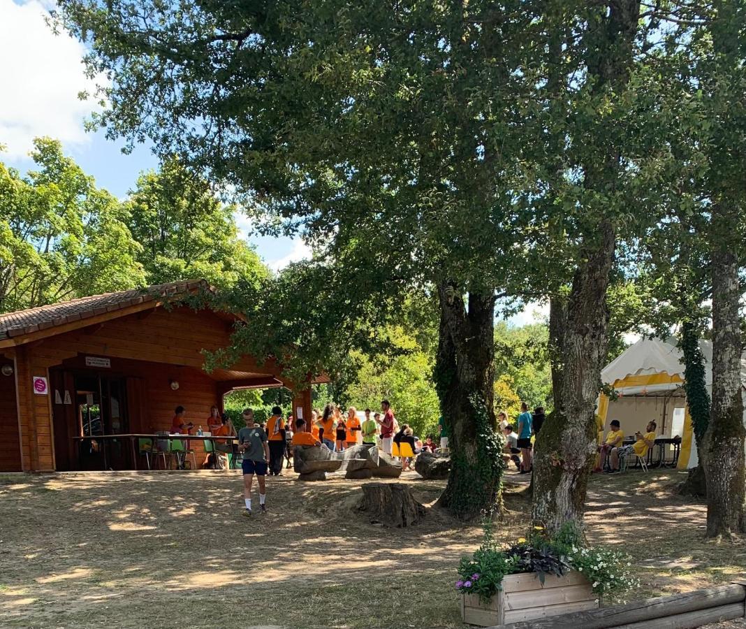 Camping Municipal De La Lande Nexon Eksteriør billede